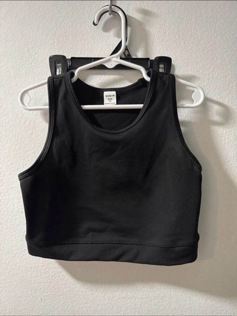 SHEIN Black Racerback Cropped Tank Top